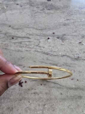 Gold Tone Nail Wrap Bangle Bracelet - Women's Jewelry